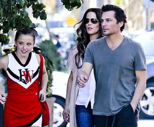 Lily Mo Sheen outing with her parents.
